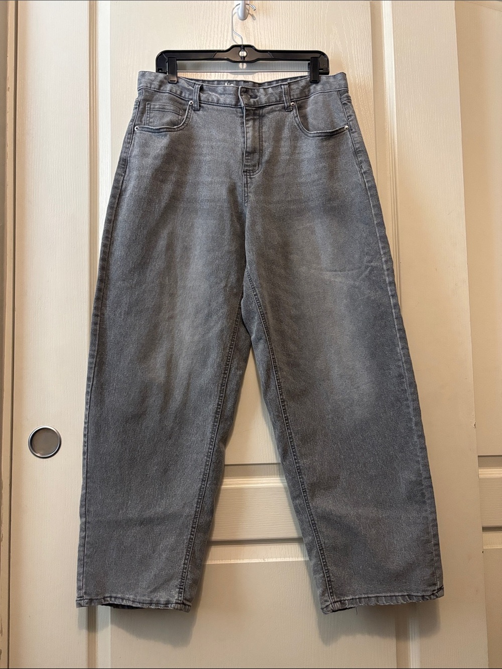 Women's Wide-Leg High-Rise Barrel Baggy Jeans in Washed Gray